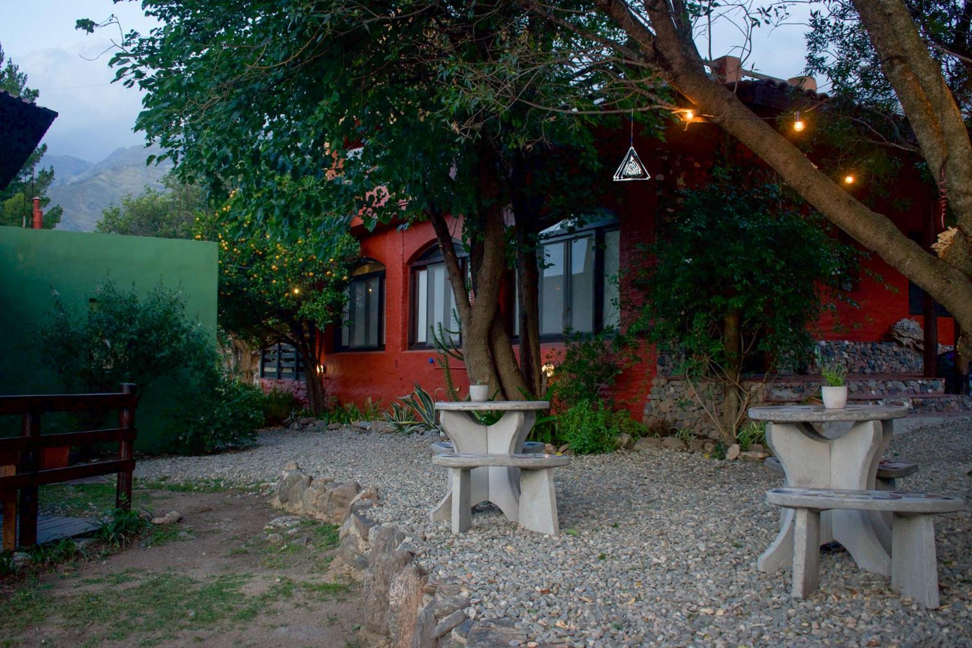Loma Linda Hostal Y Posada Serrana El Rincon Luaran gambar
